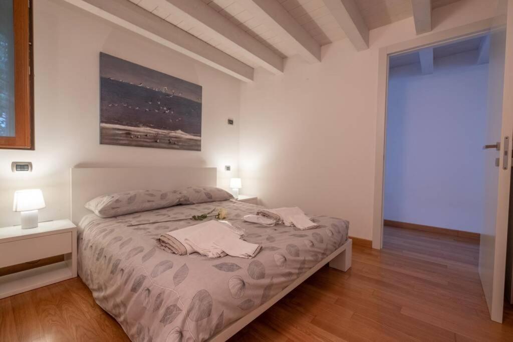 Happy Guest Apartments - Lake & Style Riva di Solto Zewnętrze zdjęcie